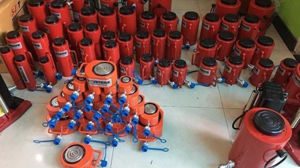 Ở đâu cung cấp kích móc thủy lực nhập khẩu